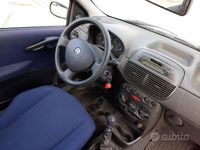 Usata Fiat Punto 2003 Grigio Berlina