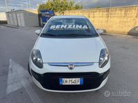 Usata Fiat Punto Evo Dynamic 69 CV (50 kW) 2011 Bianco Utilitaria