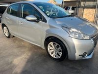 usata Peugeot 208 1.4 HDi 68 CV 5 porte Allure