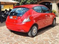 Usata Lancia Ypsilon 69 CV (50 kW) 2017 Rosso Utilitaria