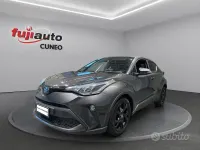 Usata Toyota C-HR Trend 122 CV (89 kW) 2022 Dark grey met SUV