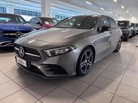 Usata Mercedes A180 Premium 116 CV (85 kW) 2019 Grigio Berlina