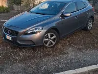Usata Volvo V40 150 CV (110 kW) 2015 Berlina