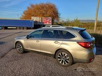 Usata Subaru Outback Exclusive+ 150 CV (110 kW) 2015 Grigio Station wagon