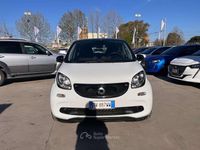 Usata Smart ForFour Passion 90 CV (66 kW) 2018 Bianco Utilitaria