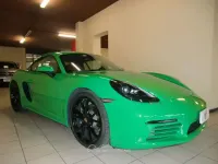 Usata Porsche 718 Cayman 299 CV (219 kW) 2023 Verde Coupé