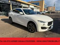 Usata Maserati Levante 250 CV (183 kW) 2017 Bianco SUV