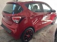 Usata Hyundai i10 66 CV (48 kW) 2018 Rosso Utilitaria
