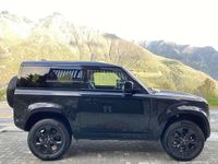 Käytetty Land Rover Defender Dynamic 200 HP (147 kW) 2022 Musta Katumaasturi