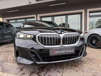 Usata BMW 520 M Sport 197 CV (144 kW) 2024 Grigio metalizzato Station wagon