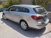Usata Opel Astra Cosmo 110 CV (80 kW) 2011 Grigio Station wagon