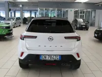 Usata Opel Mokka 131 CV (96 kW) 2023 Bianco SUV