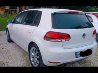 Usata VW Golf VI 105 CV (77 kW) 2011 Bianco Utilitaria