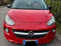 Usata Opel Adam Slam 69 CV (50 kW) 2013 Rosso Utilitaria