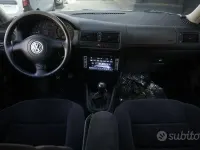 Usata VW Golf III Highline 100 CV (73 kW) 1999 Grigio Berlina