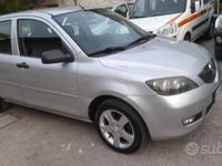 usata Mazda 2 1200 c.c.full