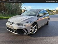Usata VW Golf VIII R-line 150 CV (110 kW) 2023 Grigio Berlina