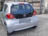 Usata Toyota Aygo 68 CV (50 kW) 2008 Grigio Utilitaria