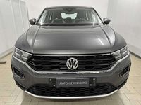 Usata VW T-Roc Style 150 CV (110 kW) 2018 Grigio SUV