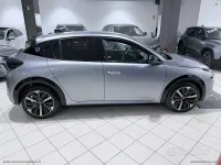 Usata Lancia Ypsilon 101 CV (74 kW) 2025 Grigio Utilitaria
