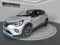 Usata Renault Captur Techno 94 CV (69 kW) 2023 Grigio chiaro tetto nero SUV