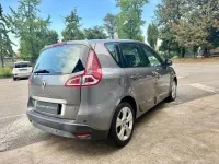 Usata Renault Scénic 110 CV (80 kW) 2011 Grigio Monovolume