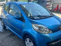 Usata Peugeot 107 68 CV (50 kW) 2007 Bluazzurro Utilitaria
