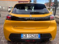 Usata Peugeot 208 Active 74 CV (54 kW) 2020 Giallo Utilitaria