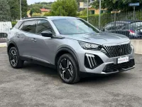 Usata Peugeot 2008 Allure 101 CV (74 kW) 2025 Grigio SUV