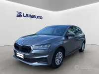Usata Skoda Fabia Ambition 65 CV (47 kW) 2023 Grigio Utilitaria