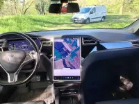 Usata Tesla Model S 244 kW (332 CV) 2018 Argento Utilitaria