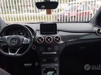 Usata Mercedes B180 AMG 109 CV (80 kW) 2016 Grigio Monovolume
