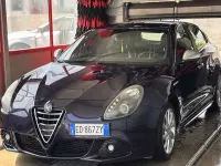 Usata Alfa Romeo Giulietta 140 CV (102 kW) 2011 Blu Utilitaria