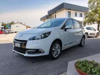 Usata Renault Scénic III 110 CV (80 kW) 2013 Bianco Monovolume