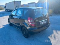 Usata Mercedes A180 Elegance 109 CV (80 kW) 2007 Nero Berlina