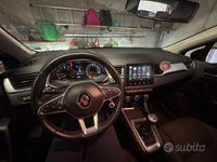 Usata Renault Captur 100 CV (73 kW) 2024 Blu SUV