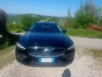 Usata Volvo V60 150 CV (110 kW) 2018 Nero Station wagon