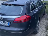 Usata Opel Insignia 140 CV (102 kW) 2011 Grigio Station wagon