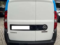 Usata Opel Combo 105 CV (77 kW) 2017 Bianco Monovolume