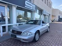 Begagnad Mercedes SL320 231 HK (169 kW) 1998 Silver Cab