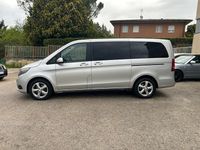 Usata Mercedes V220 Premium 163 CV (119 kW) 2015 Argento Monovolume