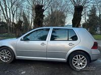 Usata VW Golf IV 130 CV (95 kW) 2002 Grigio Berlina