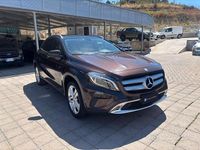 Usata Mercedes GLA200 135 CV (99 kW) 2016 Viola SUV