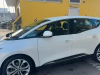 Usata Renault Scénic 131 CV (96 kW) 2017 Bianco Monovolume