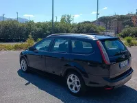 Usata Ford Focus 90 CV (66 kW) 2010 Nero Station wagon