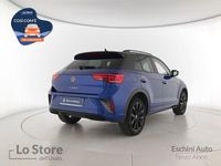 Usata VW T-Roc R-line 150 CV (110 kW) 2023 Lapiz blue metallizzato nero SUV