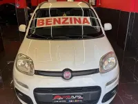 Usata Fiat Panda Lounge 69 CV (50 kW) 2014 Bianco Utilitaria