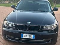 Usata BMW 118 143 CV (105 kW) 2011 Blu Utilitaria