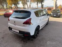 Usata Peugeot 3008 150 CV (110 kW) 2016 Bianco Station wagon