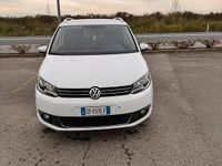 Usata VW Touran Life 105 CV (77 kW) 2014 Bianco Monovolume